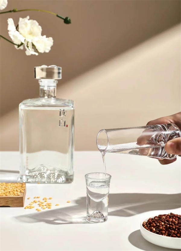 玻璃酒瓶廠(chǎng)家